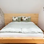 Holiday home Fh Harzhirsch - Kamin, Sauna, Bettwaesche, Kurtaxe Inklusive